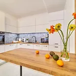 Premium Center In Grand Karavel Apartment *