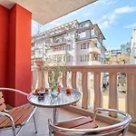 Premium Center In Grand Karavel *