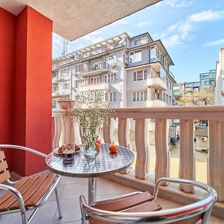 Premium Center In Grand Karavel *